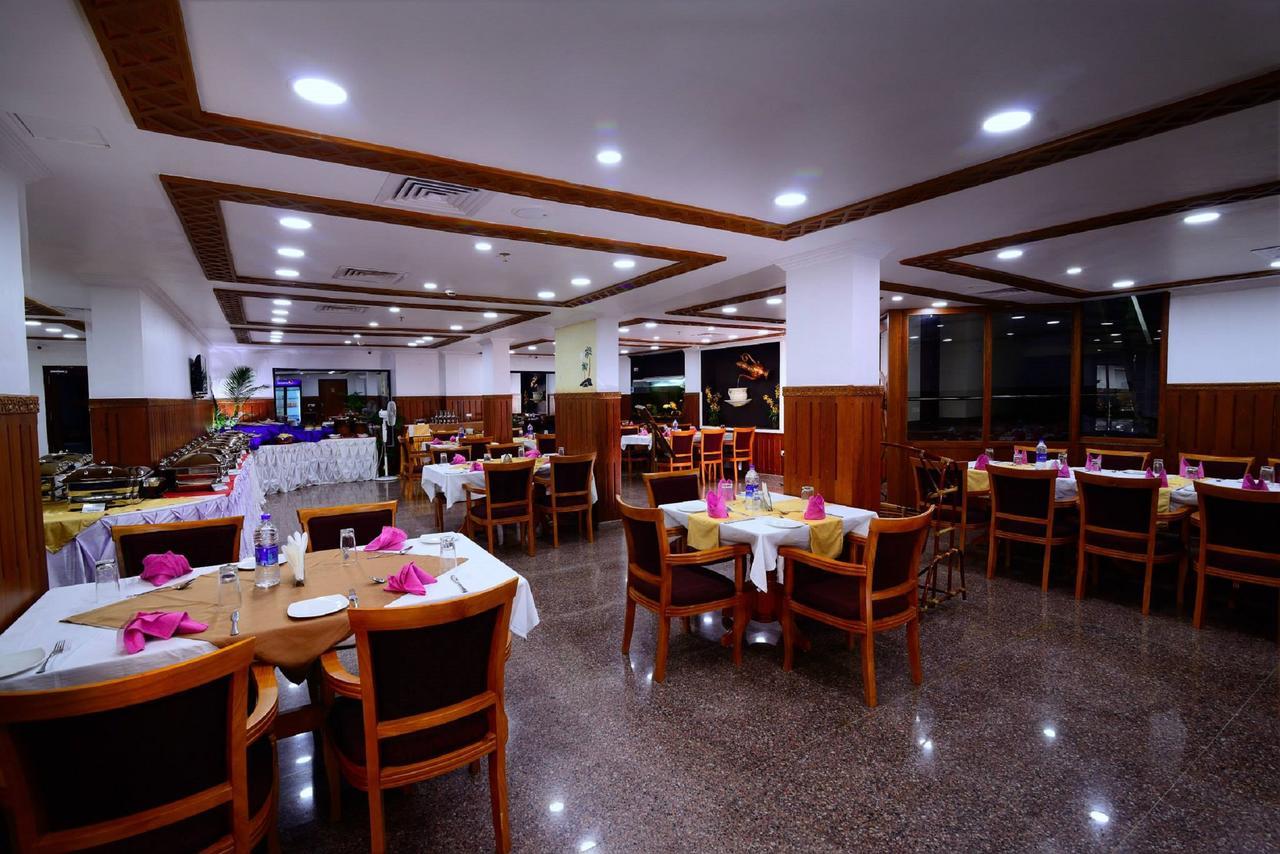 Sps Kingsway Hotel Thiruvananthapuram ภายนอก รูปภาพ