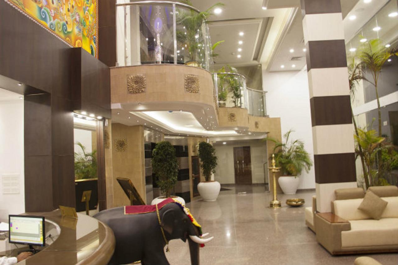 Sps Kingsway Hotel Thiruvananthapuram ภายนอก รูปภาพ